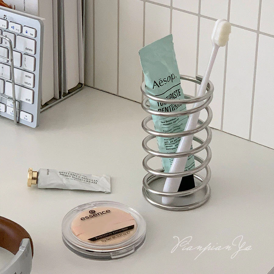 Home Center Bathroom Accessories - ที่วางแปรงสีฟันสแตนเลส อุปกรณ์ห้องน้ำโลหะ - ชั้นวางเก็บยาสีฟันและแปรงแต่งหน้า ของตกแต่งบ้านและที่จัดระเบียบ